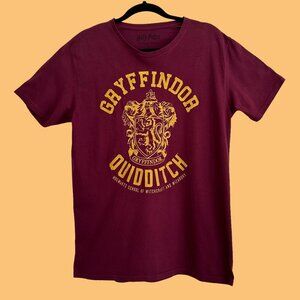 Harry Potter Gryffindor Quidditch M T-Shirt Burgundy Gold Cotton Unisex EUC